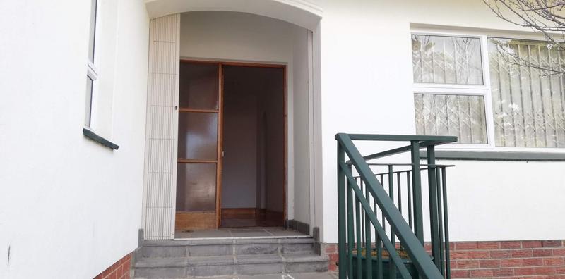 To Let 5 Bedroom Property for Rent in Briza Western Cape